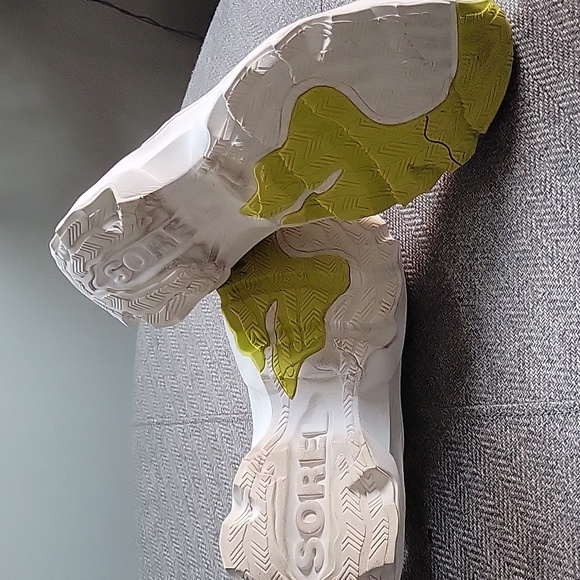 Sorel Kenetic Breakthrough Tech Sneaker - Picture 9 of 9